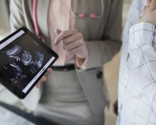 畸形率98%正常精子2%还有救么~借卵代生男孩